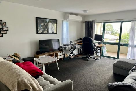 Photo of property in 61a/3 Northboro Road, Belmont, Auckland, 0622