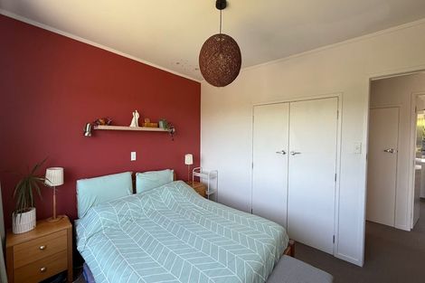 Photo of property in 108 Mountbatten Avenue, Hillcrest, Auckland, 0627