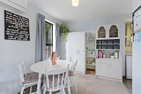 Photo of property in 22 Mchaffies Place, Wainoni, Christchurch, 8061