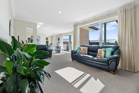 Photo of property in 18a Parkvale Road, Otumoetai, Tauranga, 3110