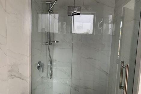 Photo of property in 9a Poruru Close, Papakura, 2110