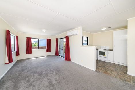 Photo of property in 54 Benmore Avenue, Cloverlea, Palmerston North, 4412