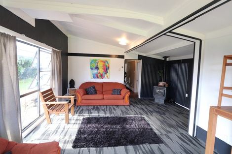 Photo of property in 39 Eton Street, Otautau, 9610