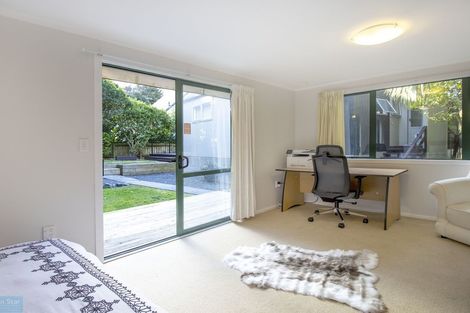 Photo of property in 21 Solander Place, Whitby, Porirua, 5024
