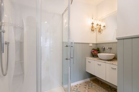 Photo of property in 96 Marine Parade, Paraparaumu Beach, Paraparaumu, 5032