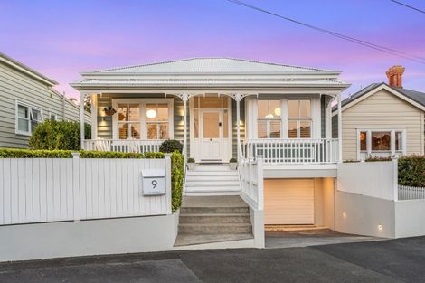 Photo of property in 9 Shoal Bay Road, Devonport, Auckland, 0624
