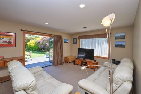 Photo of property in 11 Verona Place, Stratford, 4332