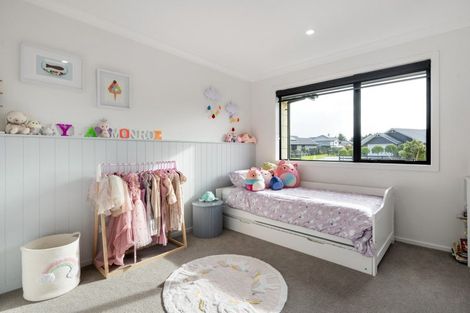 Photo of property in 34 Mike Smith Drive, Cambridge, 3434