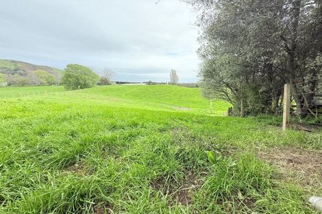 Photo of property in 154 Ohinepanea Road, Pukehina, Te Puke, 3186