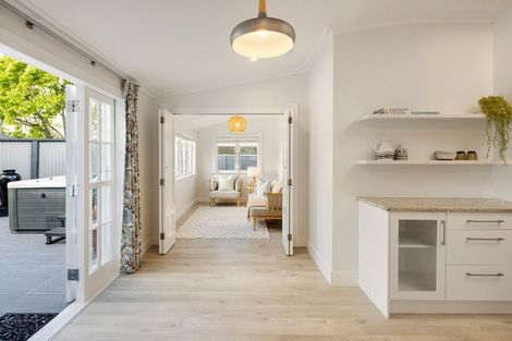 Photo of property in 74 Princes Street, Cambridge, 3434