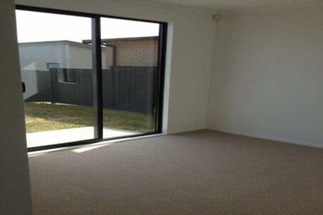 Photo of property in 7 Lane Cameron Place, Flat Bush, Auckland, 2019