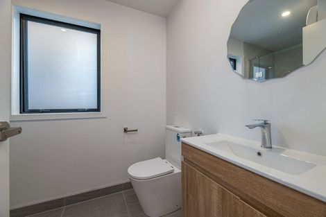 Photo of property in 1/17 Kingdale Road, Henderson, Auckland, 0610