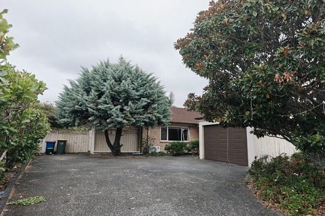 Photo of property in 14 Checkerberry Court, Henderson, Auckland, 0612