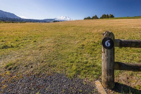 Photo of property in 6/76 Ruapehu Road, Ohakune, 4625