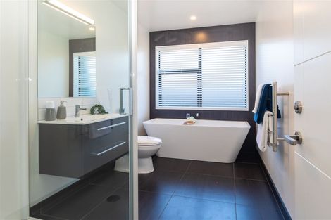 Photo of property in 5 Glen Rosa Lane, Broomfield, Christchurch, 8042