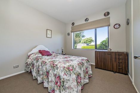 Photo of property in 76 Stott Drive, Darfield, 7571