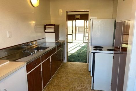 Photo of property in 40 Maunganui Road, Mount Maunganui, 3116