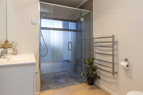 Photo of property in 17 Windsor Street, Richmond Heights, Taupo, 3330