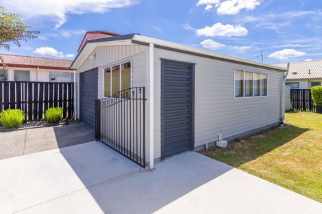 Photo of property in 20 Caernarvon Street, Dinsdale, Hamilton, 3204