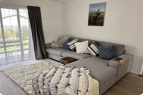 Photo of property in 65a Victoria Street, Coromandel, 3506