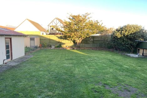 Photo of property in 20 Milton Street, Roslyn, Palmerston North, 4414