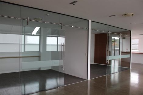 Photo of property in 145 Victoria Street, Cambridge, 3434