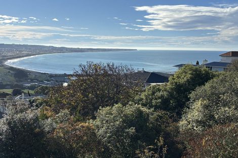 Photo of property in 18 Tamar Street, South Hill, Oamaru, 9400