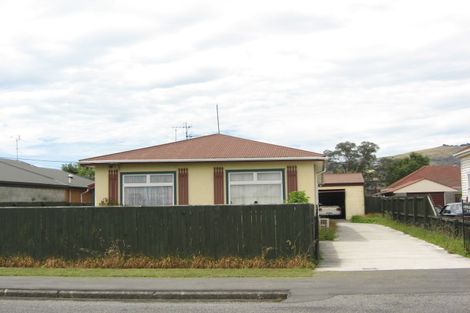 Photo of property in 17 Gould Crescent, Woolston, Christchurch, 8023