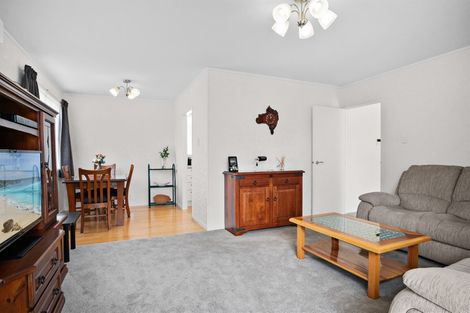 Photo of property in 38 Udys Road, Pakuranga, Auckland, 2010