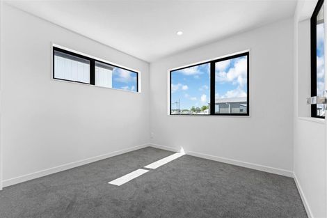 Photo of property in 9 John Gray Street, Papakura, 2110