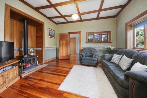 Photo of property in 22 Crows Road, Swanson, Auckland, 0614