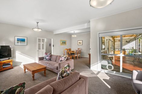 Photo of property in 47 Mclean Street, Strandon, New Plymouth, 4312