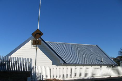 Photo of property in 1 Sealy Road, Bluff Hill, Napier, 4110