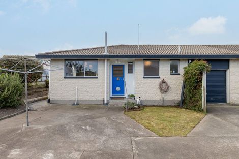 Photo of property in 2/8 Wanstead Place, Woolston, Christchurch, 8062