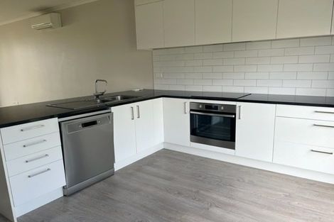 Photo of property in 1 Spotted Dove Road, Hobsonville, Auckland, 0616