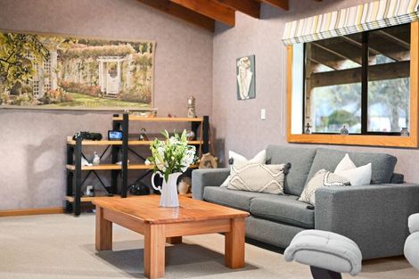Photo of property in 185a Rosebanks Drive, Tamahere, Hamilton, 3283