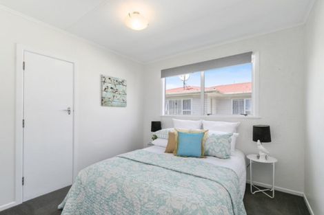 Photo of property in 27 Hamstead Street, Wainuiomata, Lower Hutt, 5014