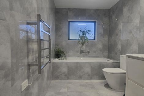 Photo of property in 12 Opouatu Avenue, Glenbrook, Waiuku, 2681