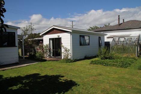 Photo of property in 40 Cobden Street, Westport, 7825