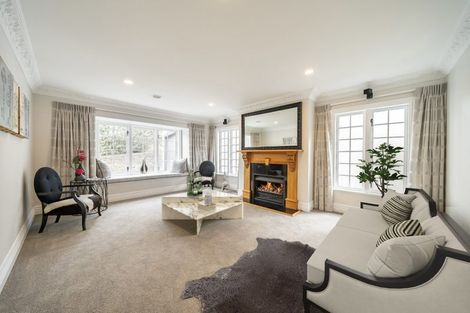 Photo of property in 29 Padnell Crescent, Paparangi, Wellington, 6037