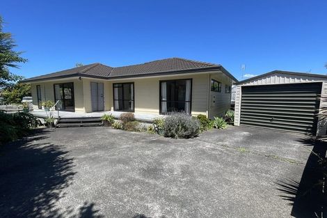 Photo of property in 111b Rosario Crescent, Red Beach, 0932