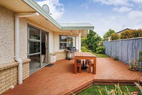 Photo of property in 21 Tudor Grove, Feilding, 4702