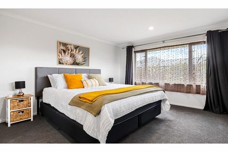 Photo of property in 14b Cameron Crescent, Rolleston, 7614