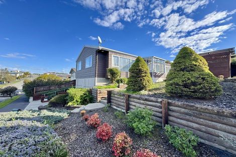Photo of property in 28 Cook Street, Oceanview, Timaru, 7910