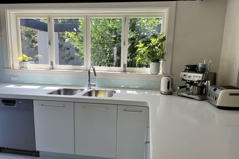 Photo of property in 5 Whareora Terrace, Cashmere, Christchurch, 8022