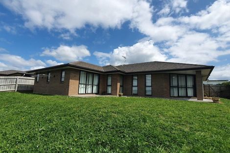 Photo of property in 11 Kilbryde Crescent, Pokeno, 2402