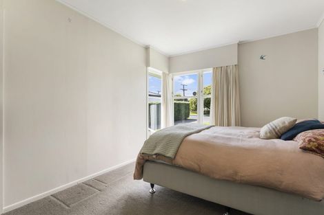 Photo of property in 67 Smythe Road, Henderson, Auckland, 0612