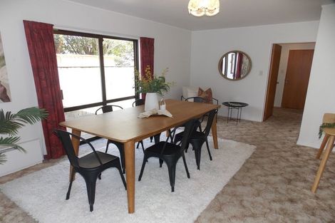 Photo of property in 16 Willowstream Grove, Cloverlea, Palmerston North, 4412