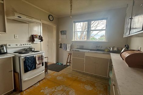 Photo of property in 65 Tawa Street, Gonville, Whanganui, 4501