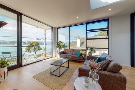 Photo of property in 306b Queens Drive, Lyall Bay, Wellington, 6022